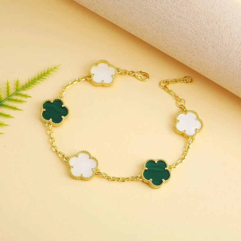 Classic simple fashion five-leaf flower pendant bracelet Natural stone clover pendant women's party daily wear jewelry